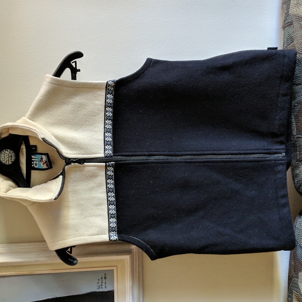 Älf wool vest